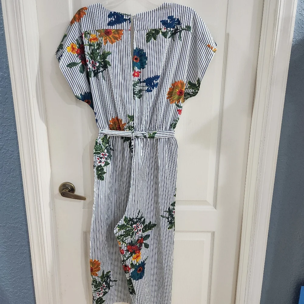 Romper - Picture 2 of 5